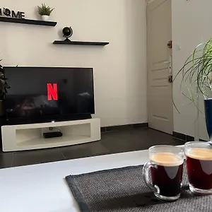 https://studio-lumineux-au-coeur-de-la-ville.fr-provencehotel.com